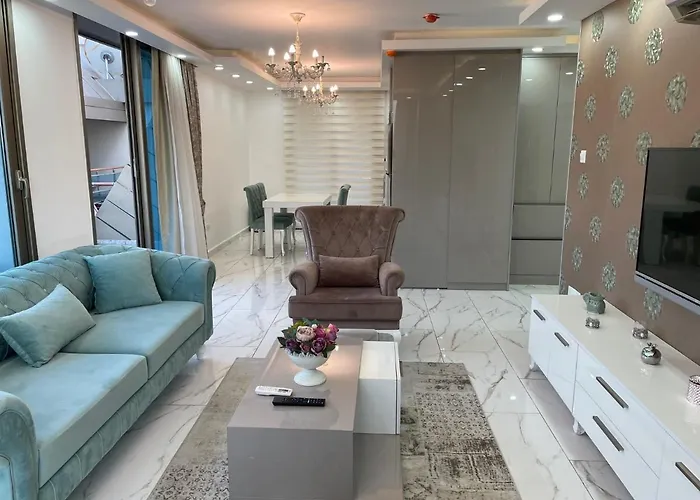 Elegant 2+1 Flat In The Heart Of Kyrenia + Wifi Appartamento