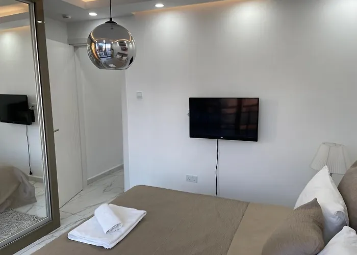 アパート Elegant 2+1 Flat In The Heart Of Kyrenia + Wifi