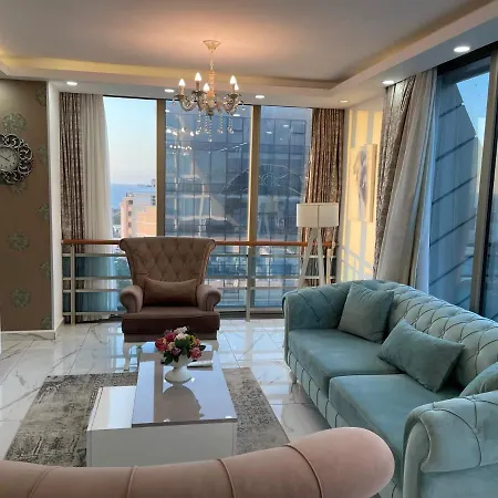 Elegant 2+1 Flat In The Heart Of Kyrenia + Wifi Kyrenia (Northern Cyprus)